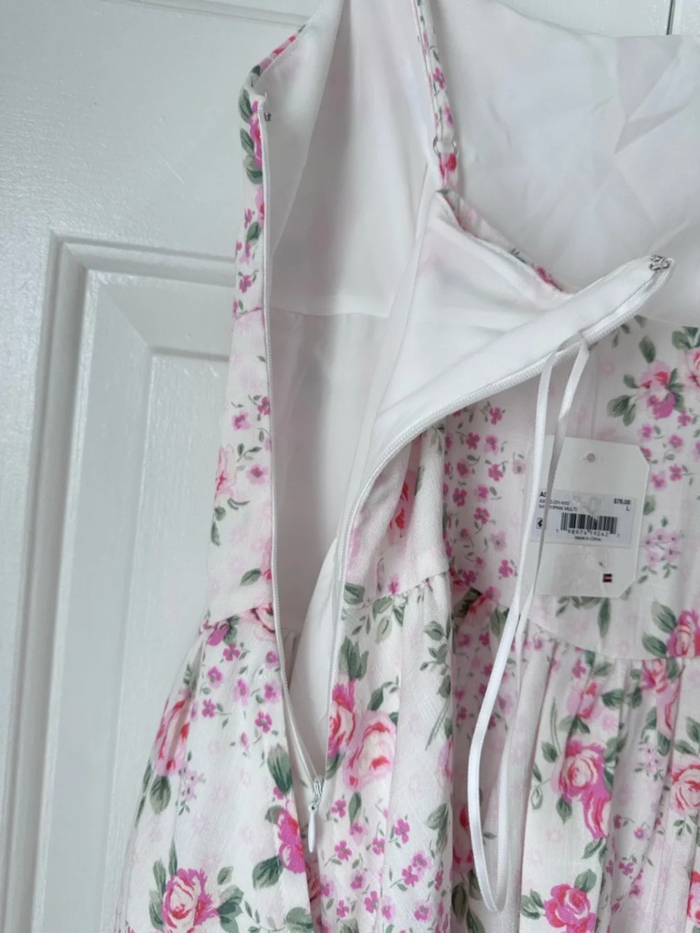Altar'd State White Floral Mini Dress with Pink Roses, Pockets, size Large - Picture 9 of 10